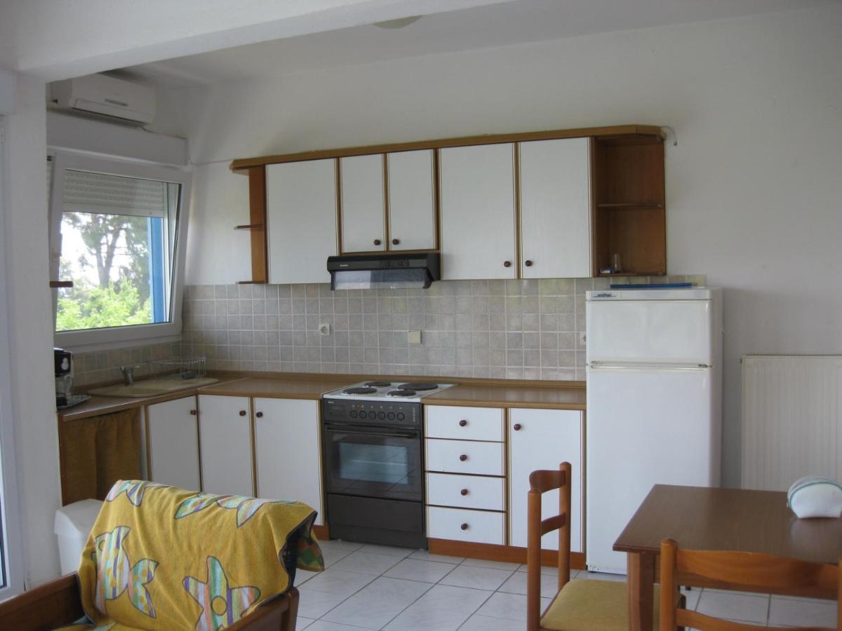 Europa Apartments Stefanos Kриопиги Екстериор снимка