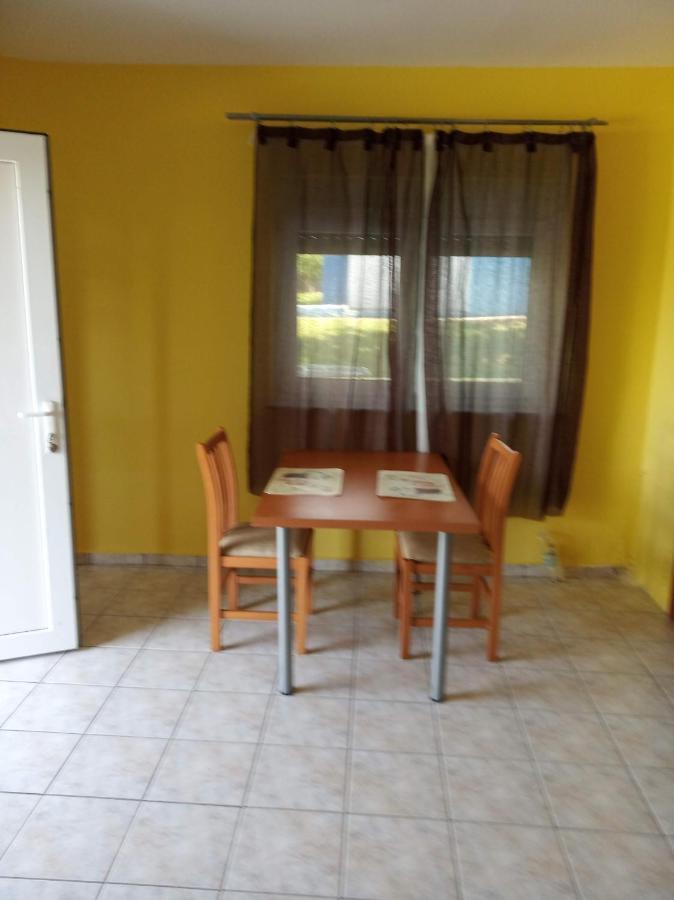 Europa Apartments Stefanos Kриопиги Екстериор снимка